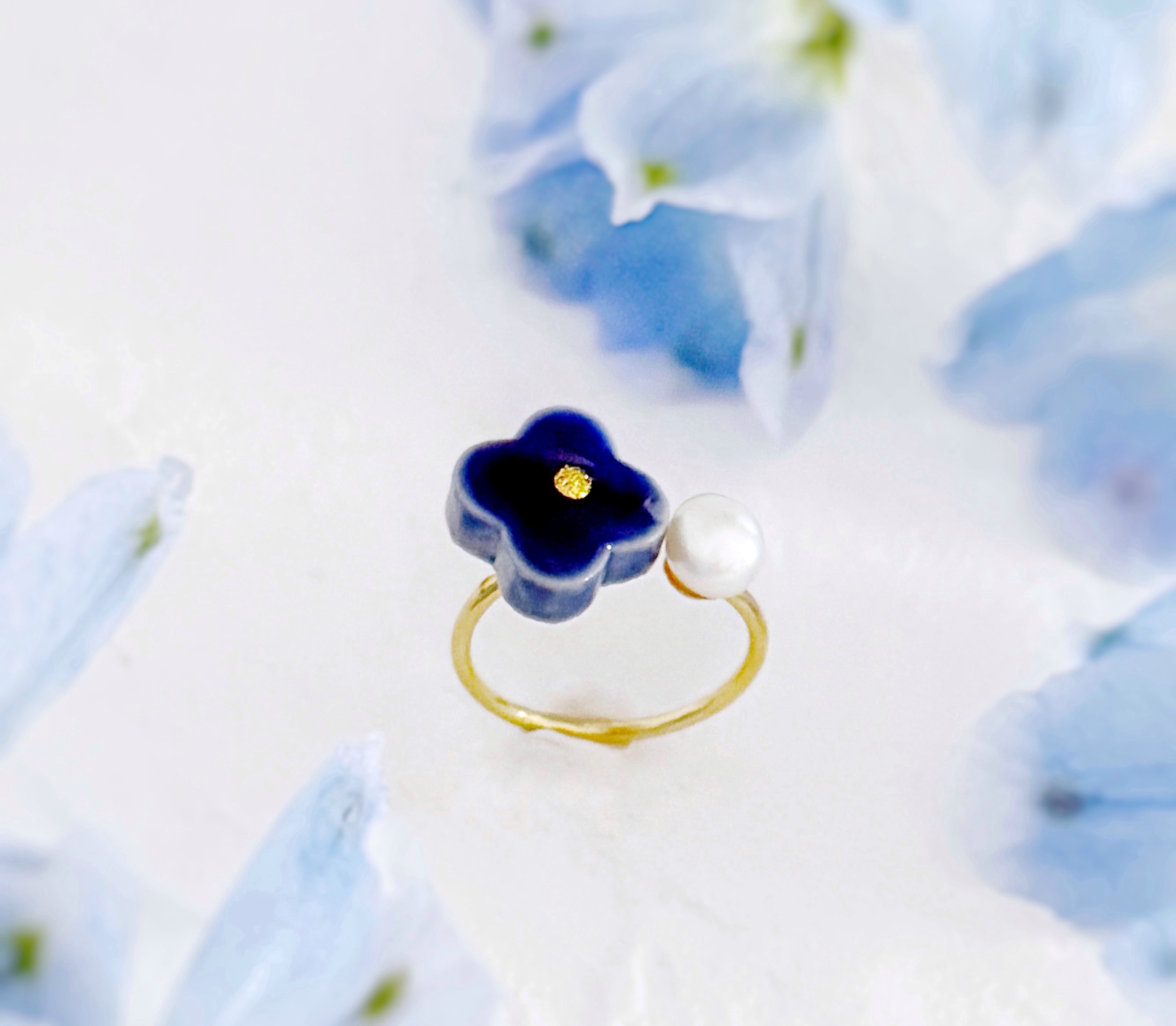 優しい ツイード 美濃焼 イヤリング 花 ピアス 花 小ぶり 陶器 伝統